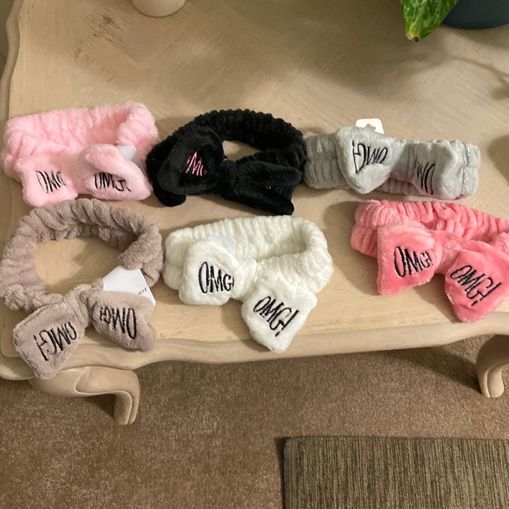 Bow headbands